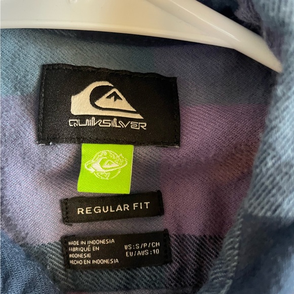 221. Quicksilver Boys Flannel Button Down, Size S, EUC - Picture 4 of 4